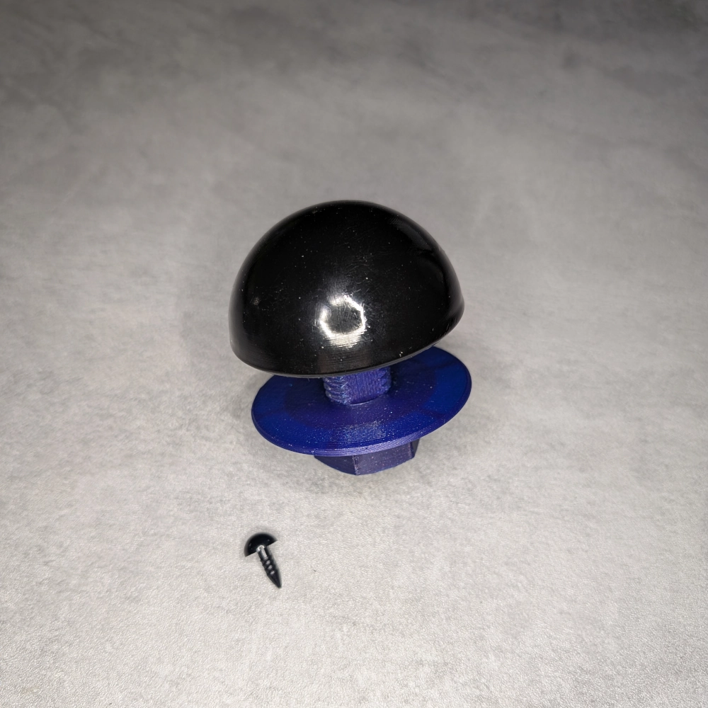 Atspausdinta ir užbaigta Grinčiuko akis.